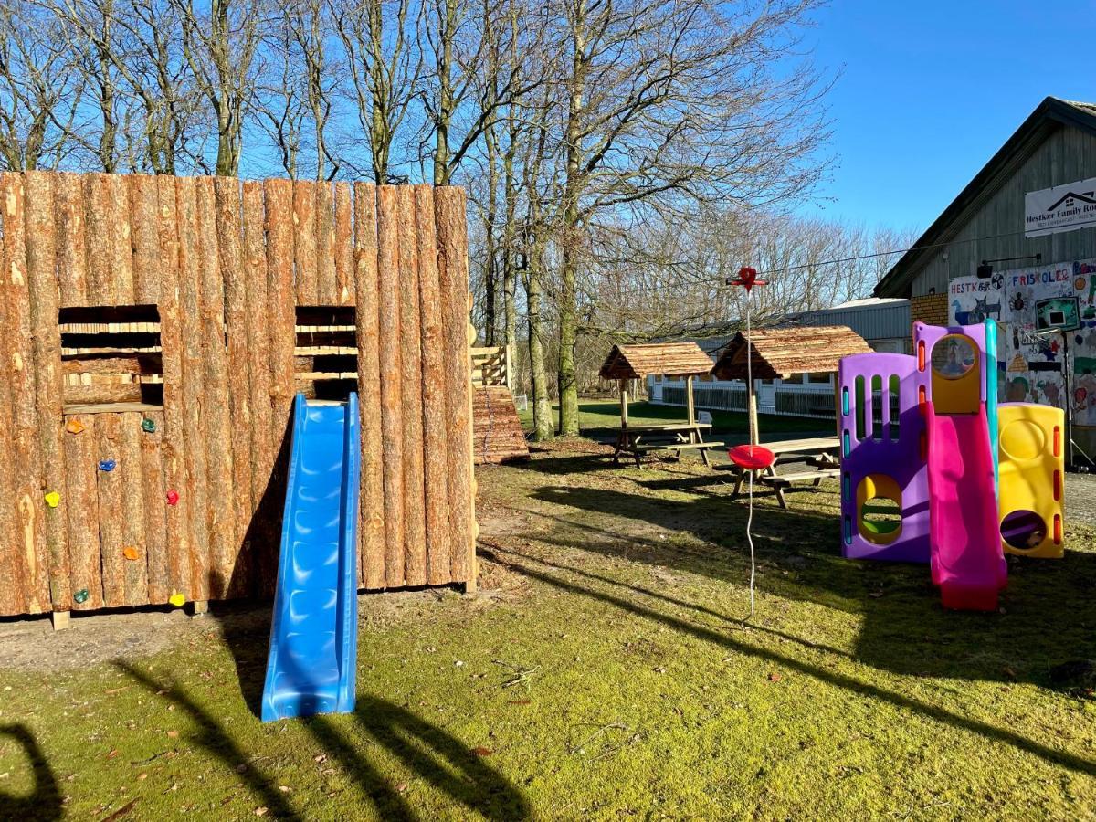 Hestkaer Family Rooms Гриндстед Екстериор снимка