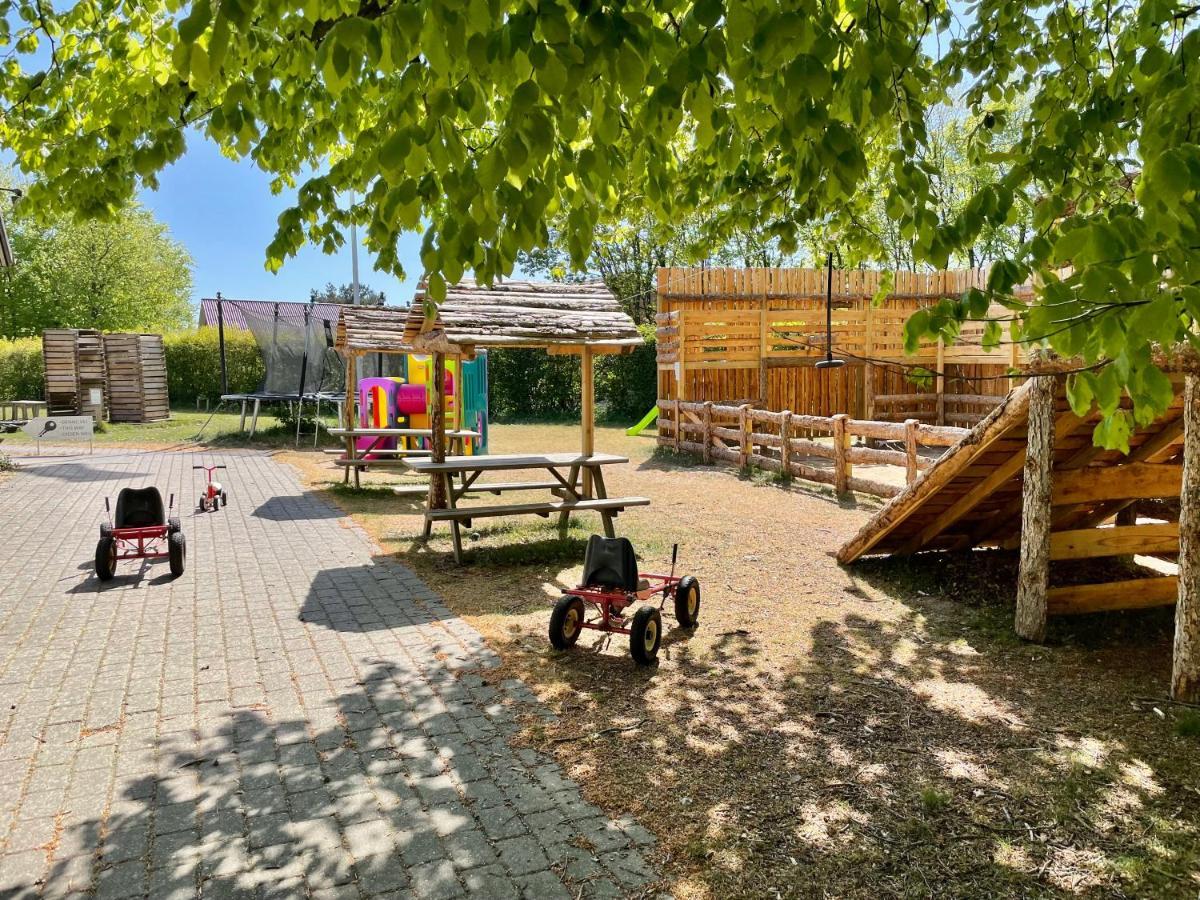 Hestkaer Family Rooms Гриндстед Екстериор снимка
